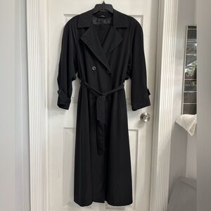 Utex Weekend Wear Women’s Elegant Black Belted Trench Coat Size 4